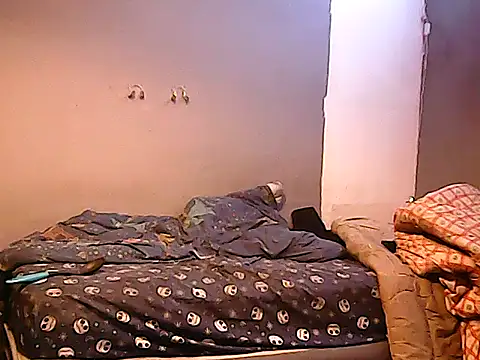 twinkerbell344 online show from 04/14/26, 09:53