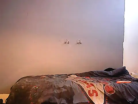 twinkerbell344 online show from 10/28/25, 01:50