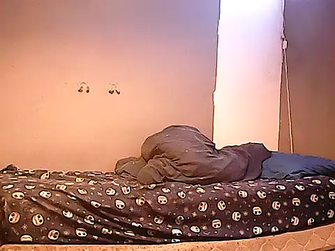 twinkerbell344 online show from 01/14/26, 04:21