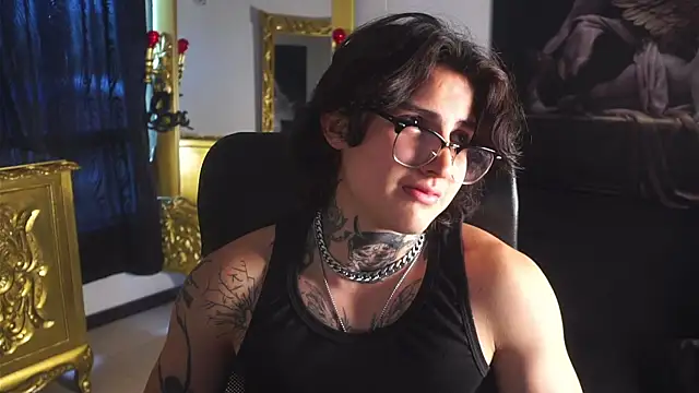 dantecoppolaa  online show from 03/13/25, 08:54