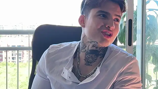 dantecoppolaa  online show from 07/07/26, 03:15
