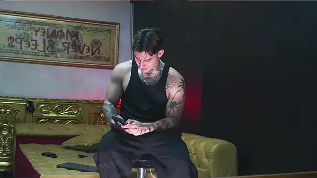 dantecoppolaa  online show from 08/09/26, 12:51
