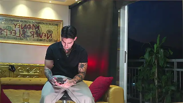 dantecoppolaa  online show from 08/07/26, 11:44