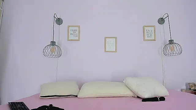 stefany520 online show from 10/16/25, 07:55