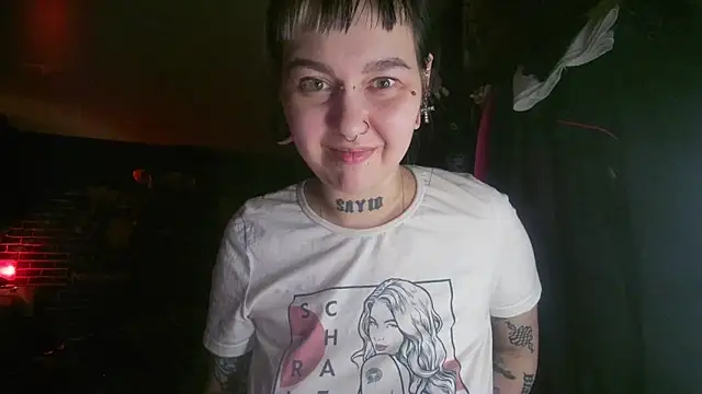 MoorderxDoll online show from 02/02/25, 11:00