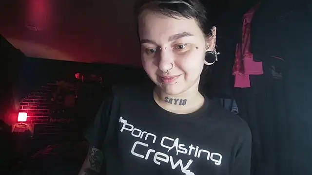 MoorderxDoll online show from 03/16/25, 09:26