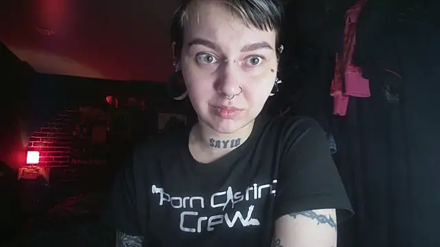 MoorderxDoll online show from 03/16/25, 12:11