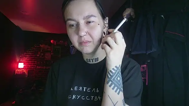 MoorderxDoll online show from 12/06/24, 01:02