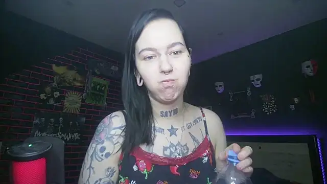 MoorderxDoll online show from 03/03/26, 07:21