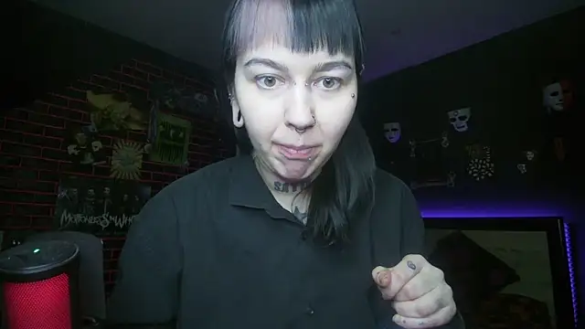 MoorderxDoll online show from 02/26/26, 10:32
