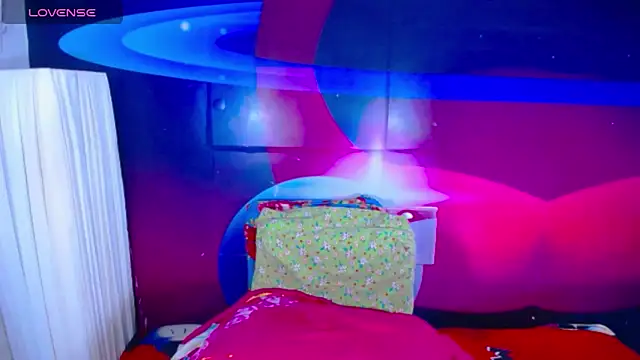 Snapshot of Cristalxxts chatting on 02/10/26, 05:56 Cristalxxts online show from 02/10/26, 05:56