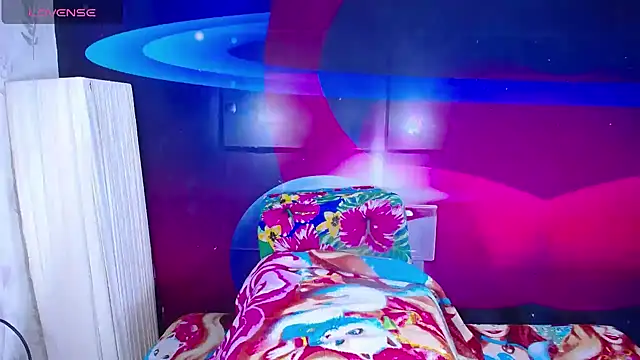 Snapshot of Cristalxxts chatting on 02/24/26, 07:15 Cristalxxts online show from 02/24/26, 07:15