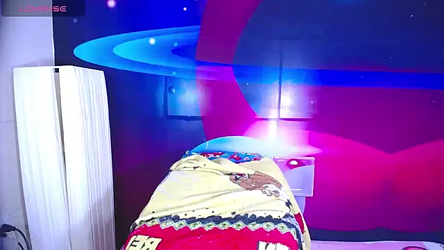 Cristalxxts online show from 10/13/25, 07:59