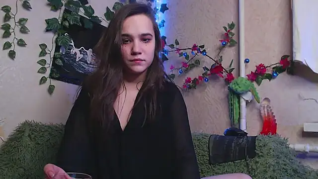 Tiny Witch online show from 03/19/25, 10:53