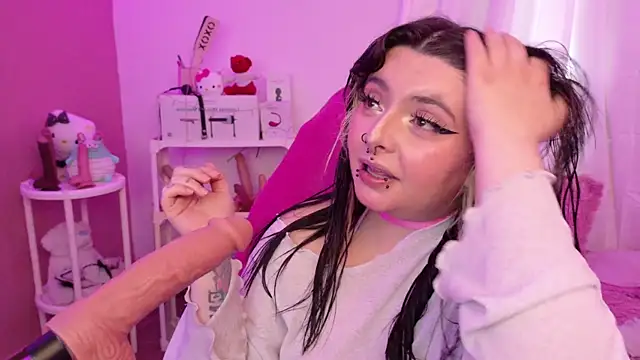 Sachi Meow online show from 04/13/26, 07:07