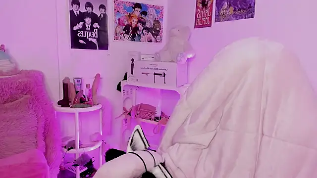 Sachi Meow online show from 11/08/25, 11:14