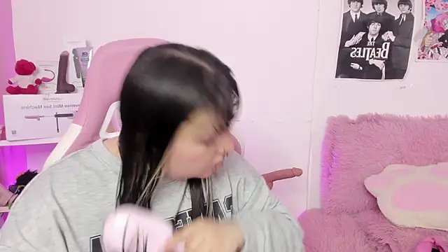 Sachi Meow online show from 02/19/26, 12:35