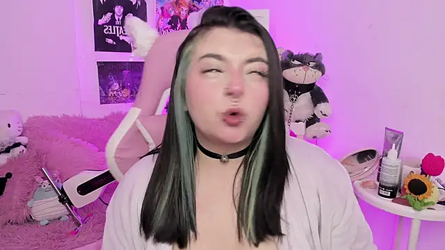 Sachi Meow online show from 12/17/25, 05:40