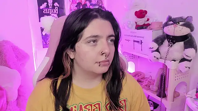 Sachi Meow online show from 12/14/25, 11:49