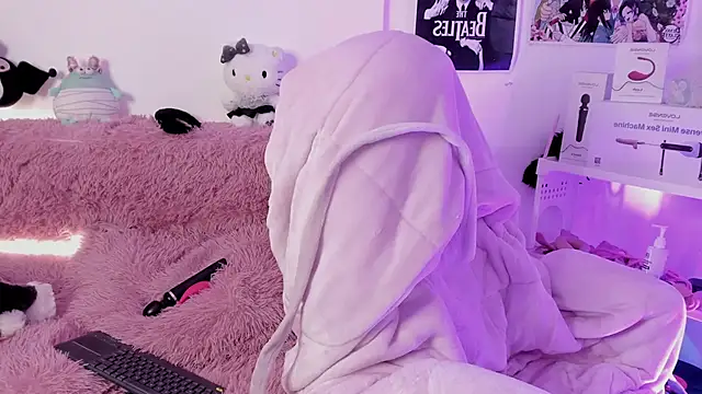 Sachi Meow online show from 11/07/25, 11:15