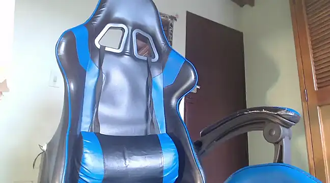 Tommhot online show from 12/02/24, 09:34