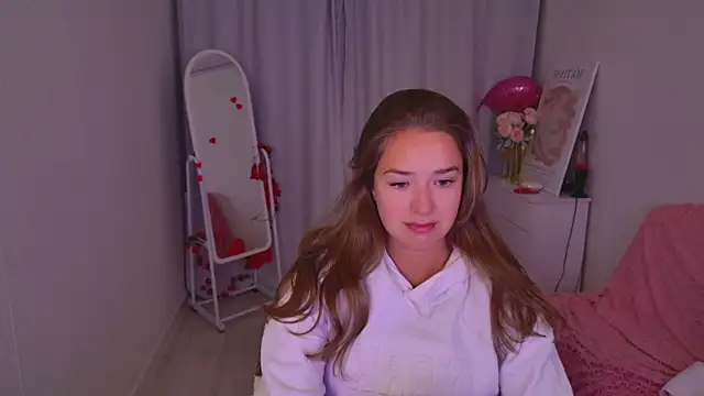 Snapshot of LovelyJessie chatting on 02/17/26, 01:41 LovelyJessie online show from 02/17/26, 01:41