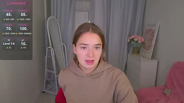 LovelyJessie online show from 11/14/25, 01:48