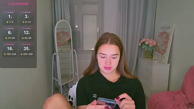 LovelyJessie online show from 11/25/25, 02:39