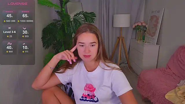 LovelyJessie online show from 07/09/26, 01:43