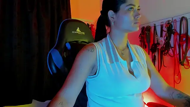 scarlet-kennedy98 online show from 12/05/25, 06:39