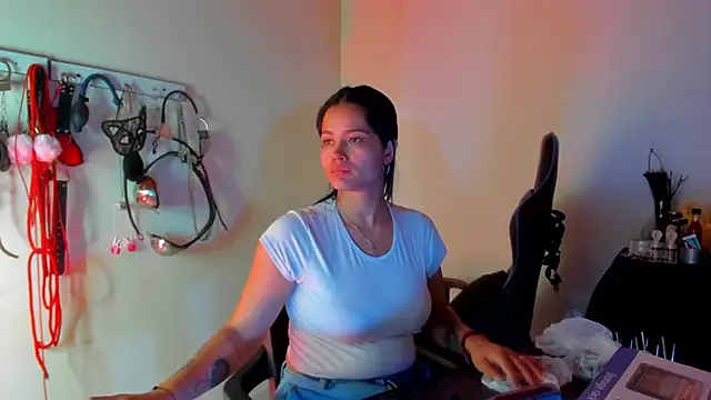 scarlet-kennedy98 online show from 04/10/26, 08:05