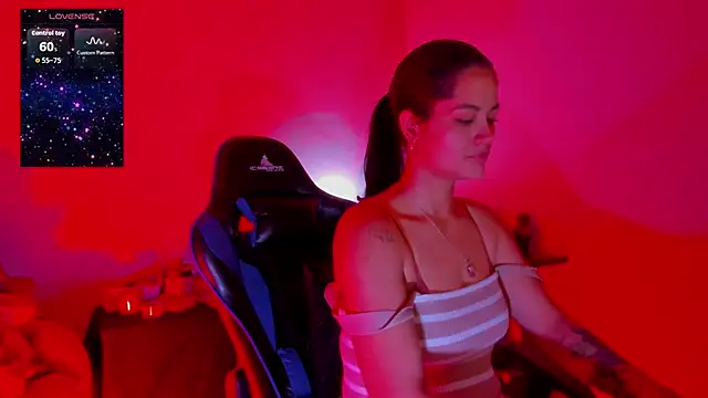 scarlet-kennedy98 online show from 12/18/25, 08:23