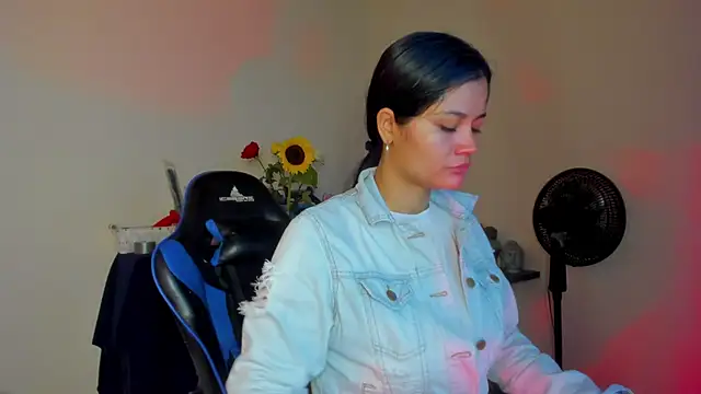 scarlet-kennedy98 online show from 02/16/26, 06:17