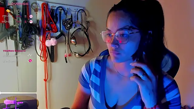scarlet-kennedy98 online show from 04/21/26, 10:49