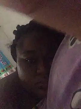 hugexboobs69 online show from 05/06/26, 10:03