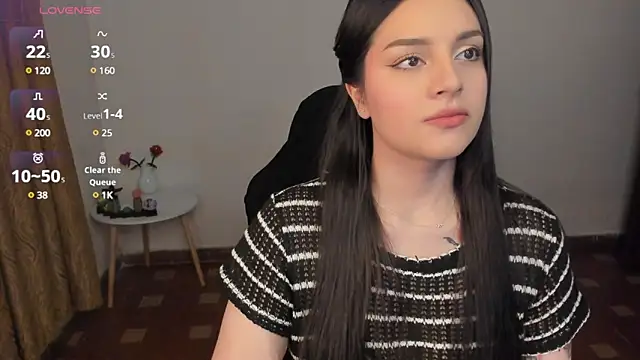 Snapshot of anaveleeez chatting on 03/09/25, 09:25 anaveleeez online show from 03/09/25, 09:25