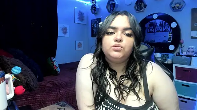 Luise Meyrink online show from 02/24/26, 01:17