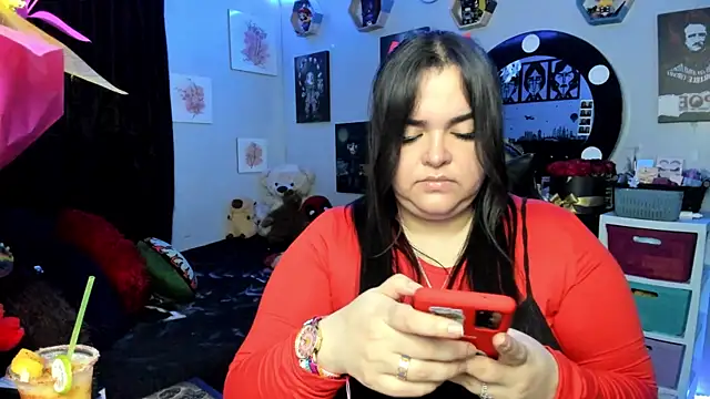 Luise Meyrink online show from 12/14/25, 02:40