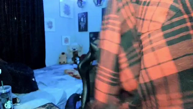 Luise Meyrink online show from 11/06/25, 03:32