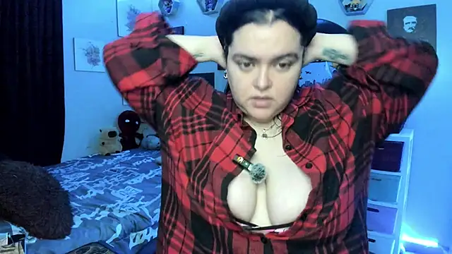 Luise Meyrink online show from 10/11/25, 02:56