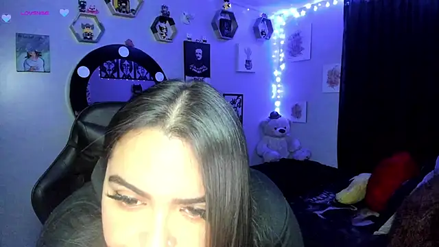 Luise Meyrink online show from 02/21/25, 06:29