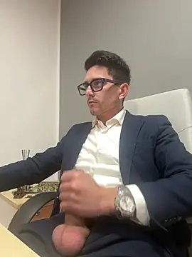 Snapshot of masterboss_ chatting on 01/17/26, 01:26 masterboss online show from 01/17/26, 01:26