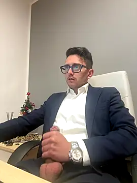 masterboss  online show from 12/19/25, 12:51