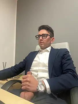 masterboss  online show from 12/03/25, 12:26