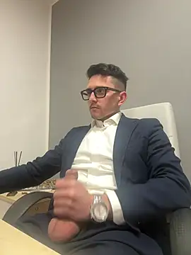 masterboss  online show from 03/12/26, 01:15