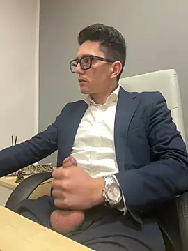 Snapshot of masterboss_ chatting on 01/29/25, 01:07 masterboss online show from 01/29/25, 01:07