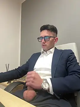 masterboss  online show from 04/01/26, 12:06