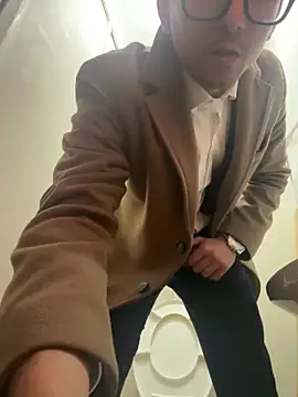 Snapshot of masterboss_ chatting on 02/11/26, 08:31 masterboss online show from 02/11/26, 08:31