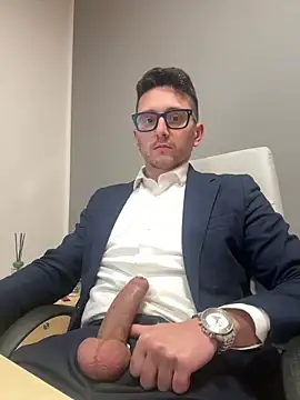 Snapshot of masterboss_ chatting on 03/03/26, 12:56 masterboss online show from 03/03/26, 12:56