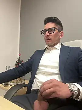 masterboss  online show from 12/15/25, 01:28